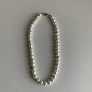 Pearl necklace
